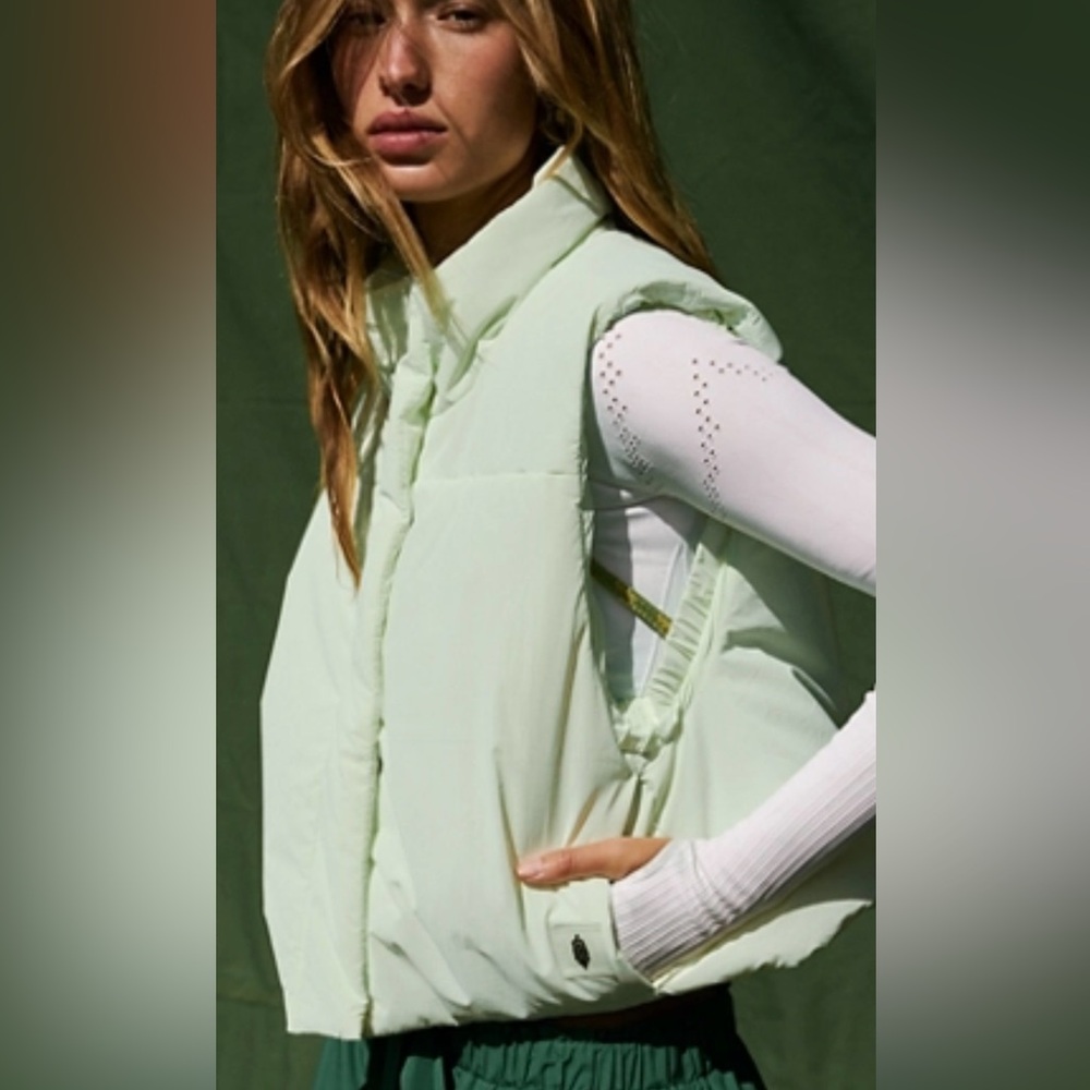 FP Movement Sight Seein’ Puffer Vest in Summer Mist